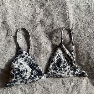 Hollister Triangle Bikini Top
